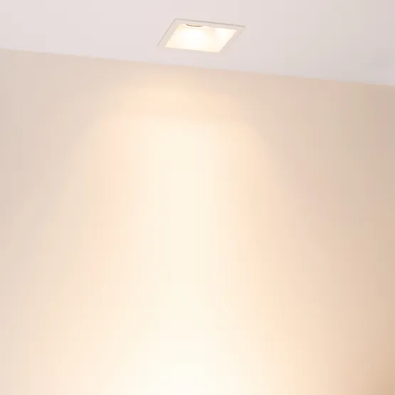 Фото #2 товара Светильник MS-FLOW-BUILT-S85x85-12W Warm3000 (WH, 15 deg, 230V) (Arlight, IP20 Металл, 5 лет)