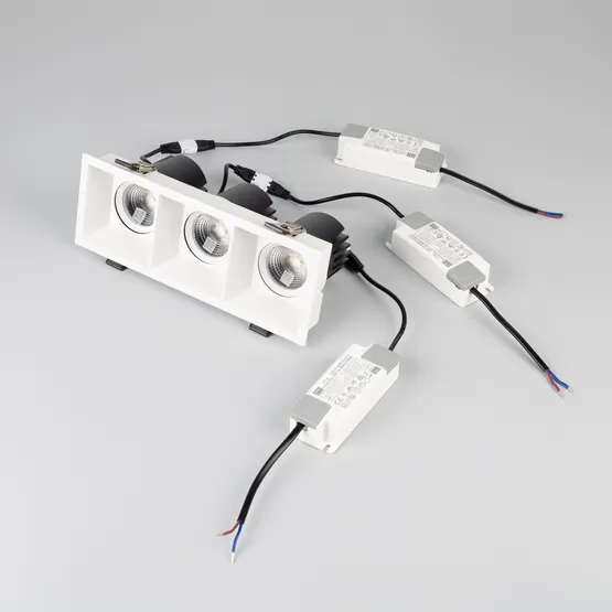 Фото #6 товара Светильник MS-FLOW-BUILT-S230x85-3x6W Day4000 (WH, 15 deg, 230V) (Arlight, IP20 Металл, 5 лет)